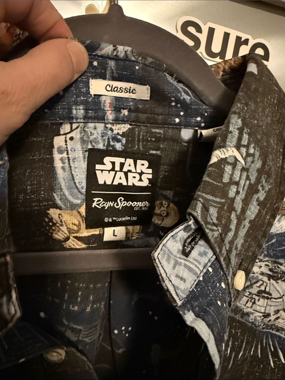 Star Wars Reyn Spooner Black Graphic Short-Sleeve Button-Up Shirt - Picture 2 of 8